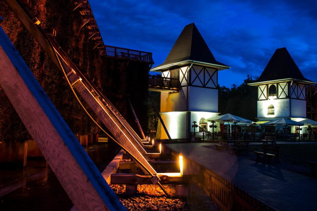 Rezydencja Pod Teznia & Spa Inowroclaw Ngoại thất bức ảnh