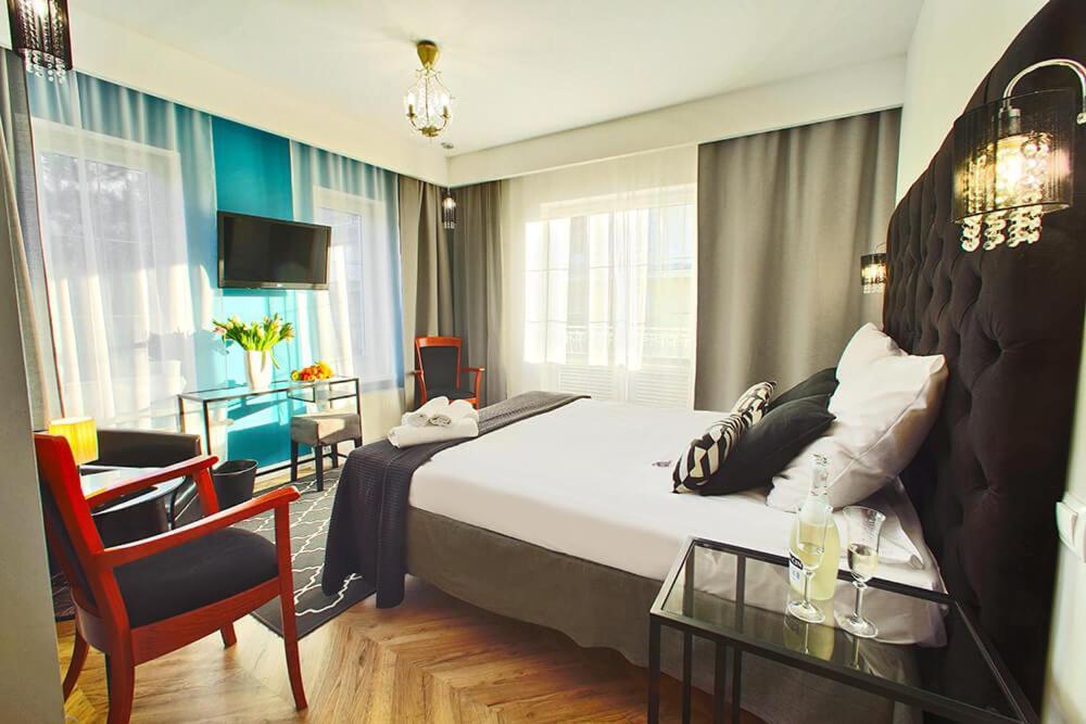 Rezydencja Pod Teznia & Spa Inowroclaw Ngoại thất bức ảnh