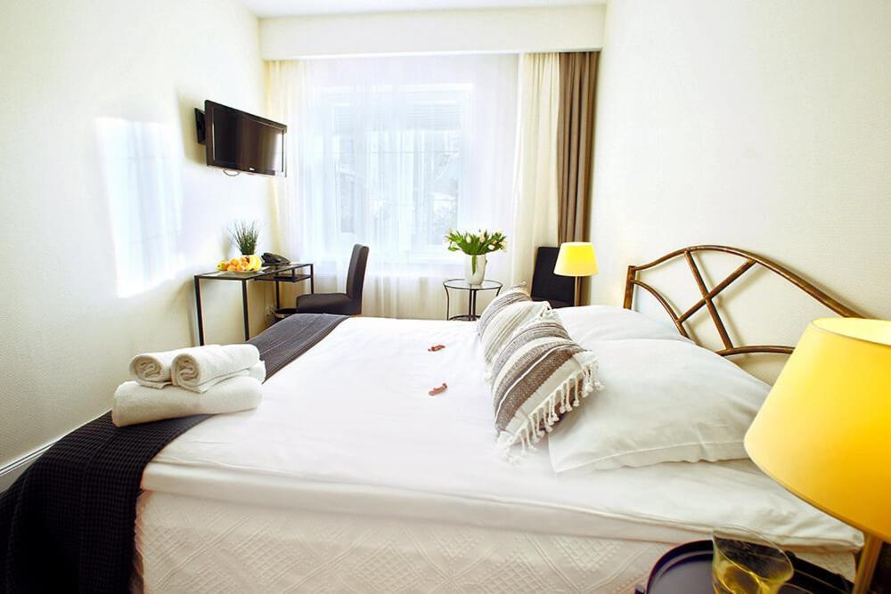 Rezydencja Pod Teznia & Spa Inowroclaw Ngoại thất bức ảnh