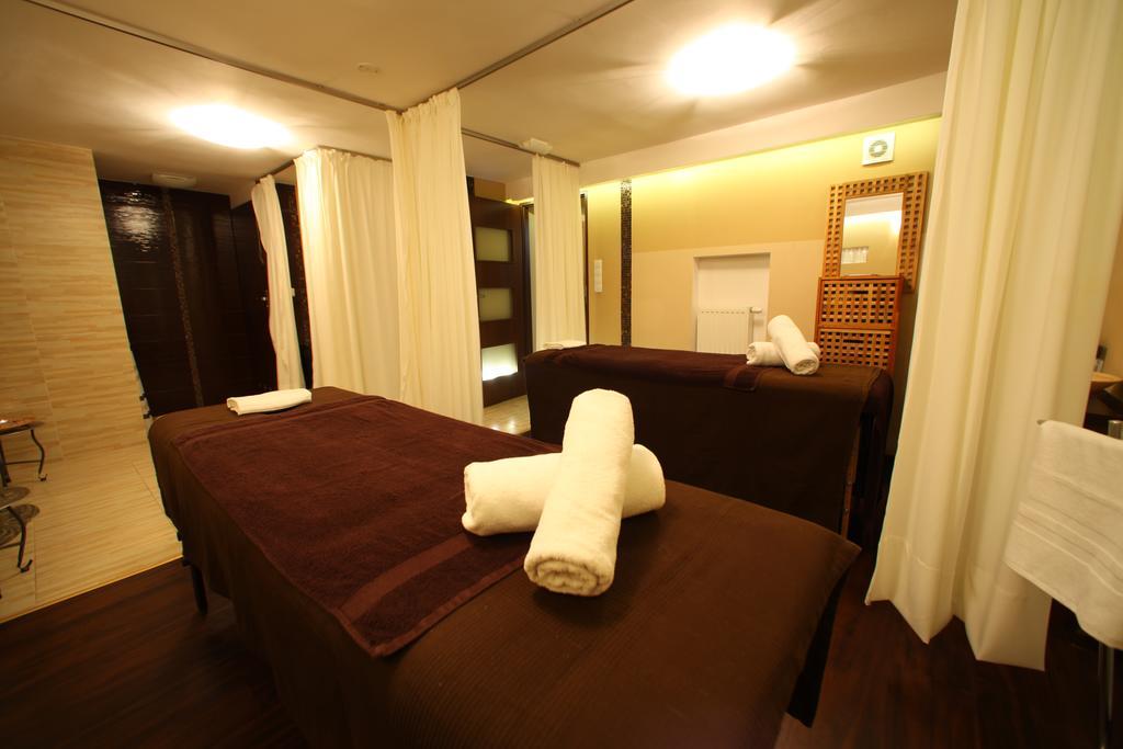 Rezydencja Pod Teznia & Spa Inowroclaw Ngoại thất bức ảnh